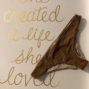 ACACIA BOTTOM- Small